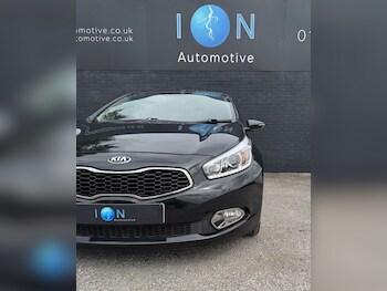 Used Kia Ceed 2014 for sale - 77378247: Photo
