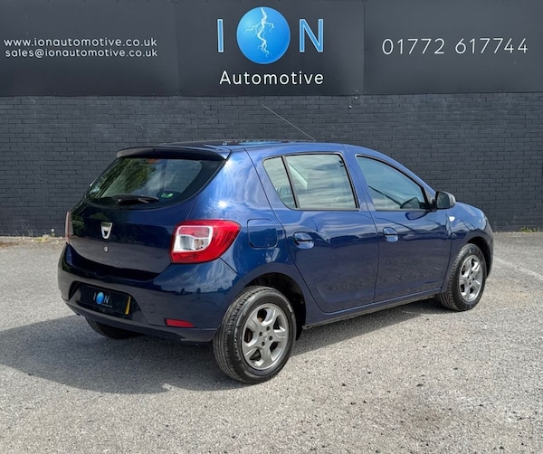 Used Dacia Sandero 2015 for sale - 74501429: Photo 2