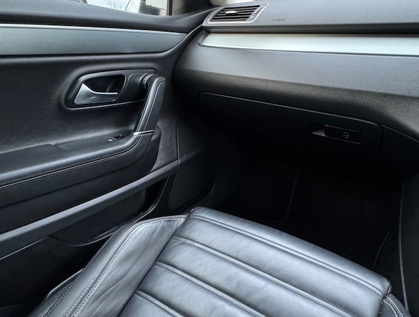 Used Volkswagen CC 2013 for sale - 73189485: Photo 26