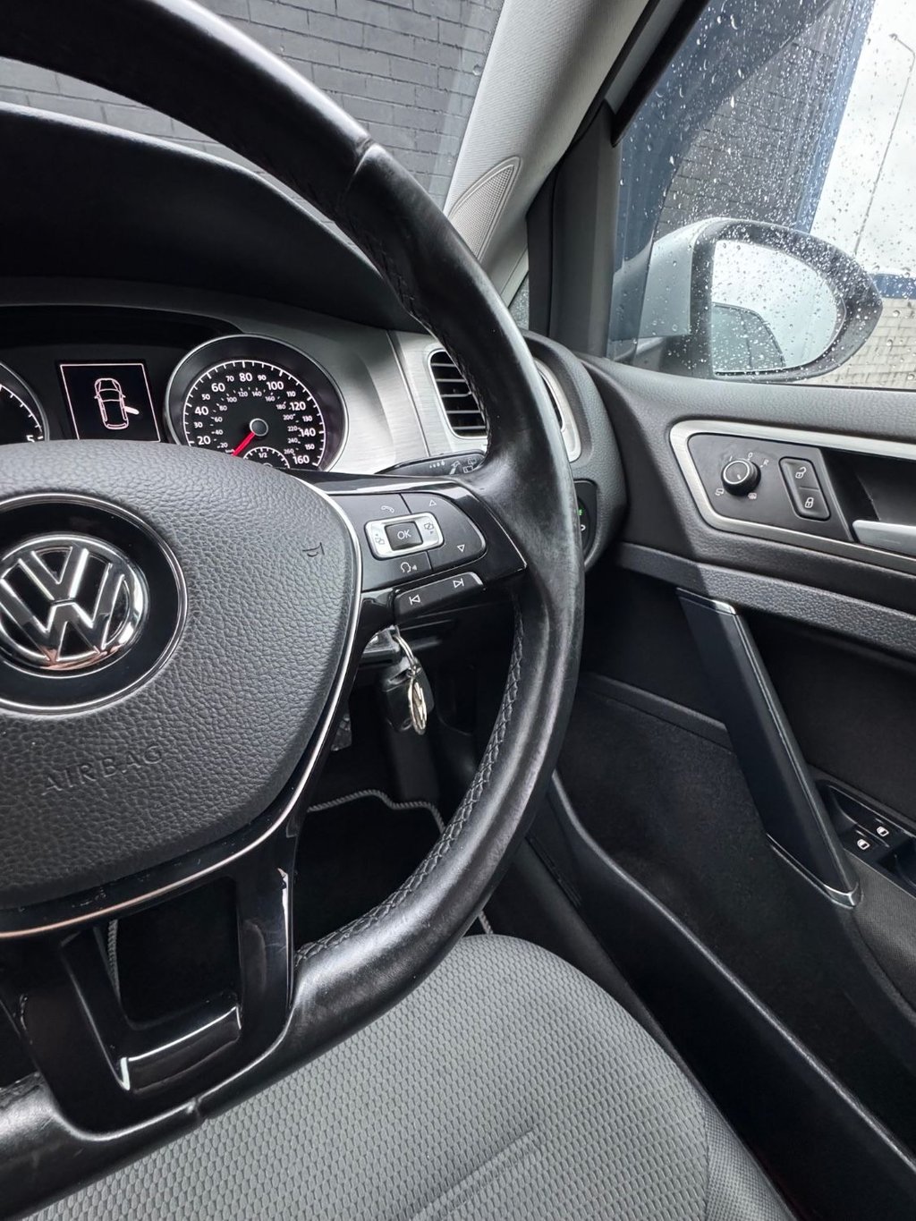 Used Volkswagen Golf 2014 for sale - 76552065: Photo 19