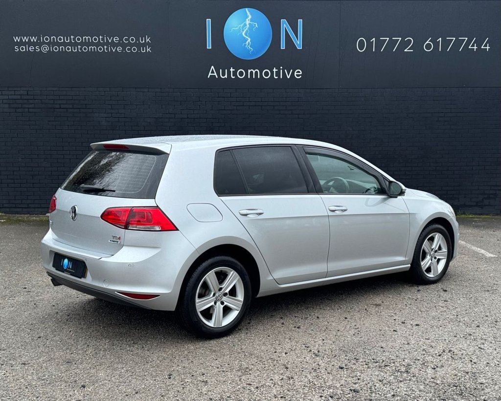 Used Volkswagen Golf 2014 for sale - 76552065: Photo 2