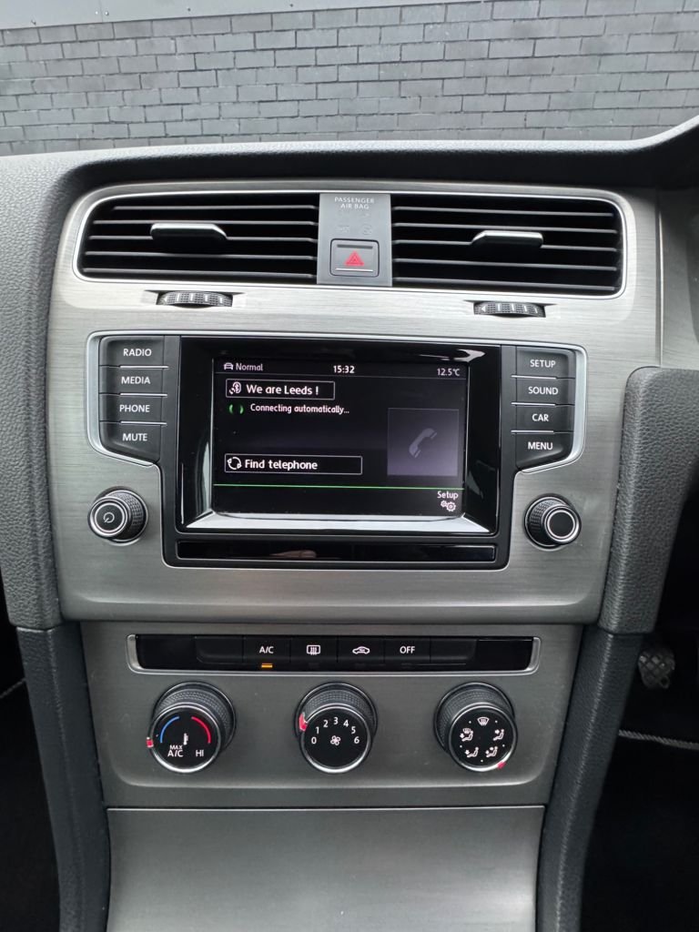 Used Volkswagen Golf 2014 for sale - 76552065: Photo 27