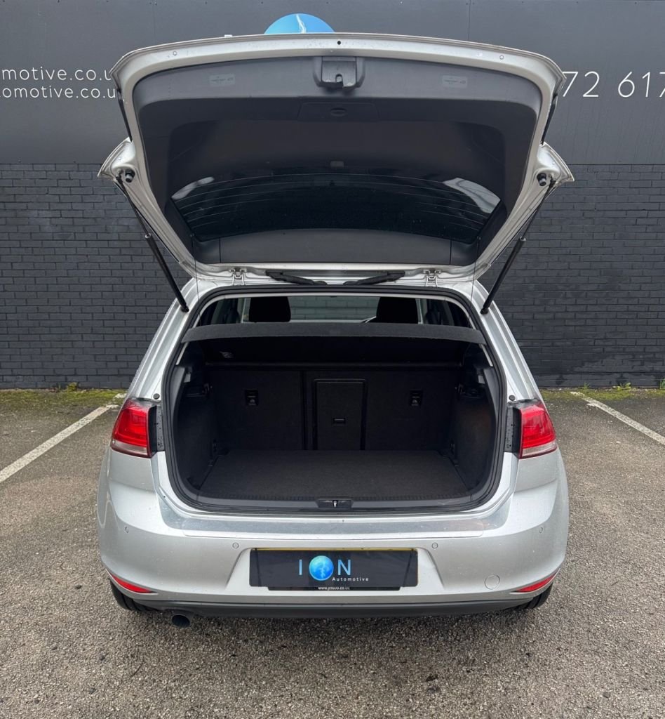 Used Volkswagen Golf 2014 for sale - 76552065: Photo 30