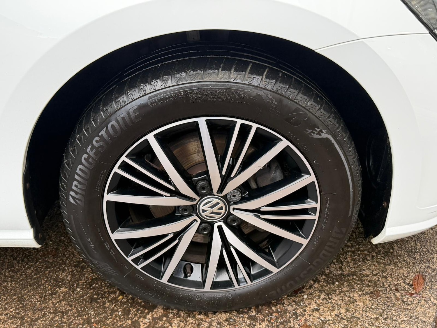 Used Volkswagen Golf 2017 for sale - 76975772: Photo 18