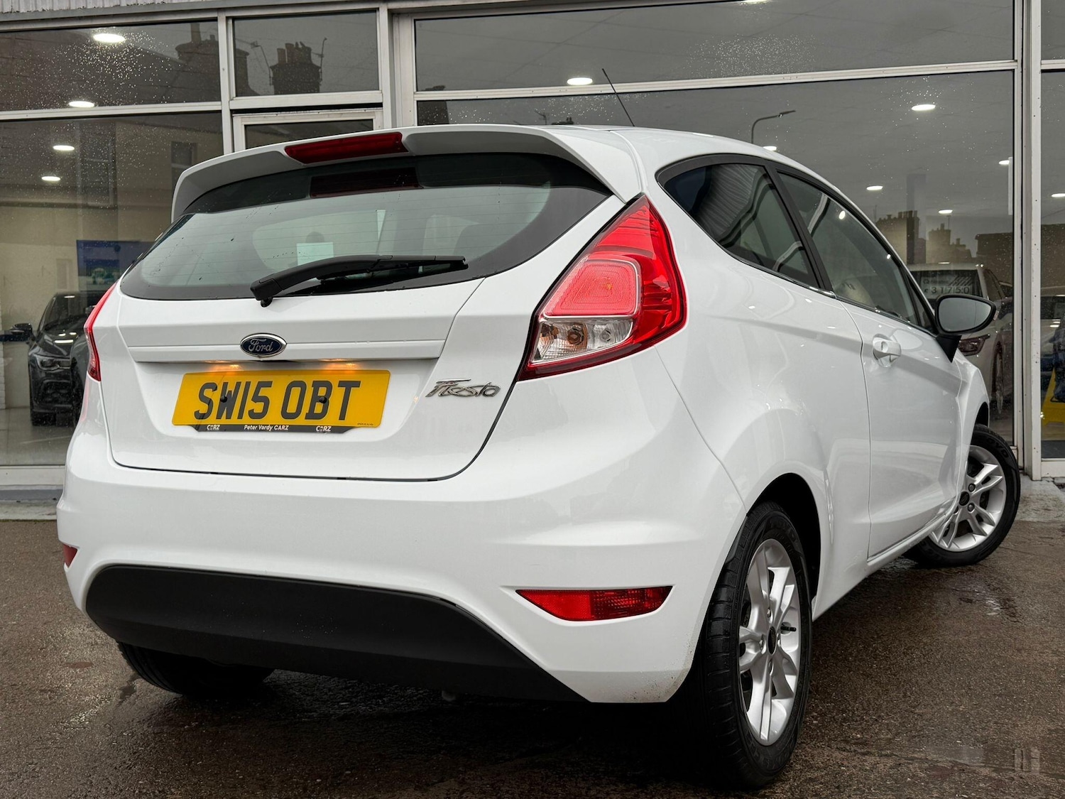 Used Ford Fiesta 2015 for sale - 76866125: Photo 3
