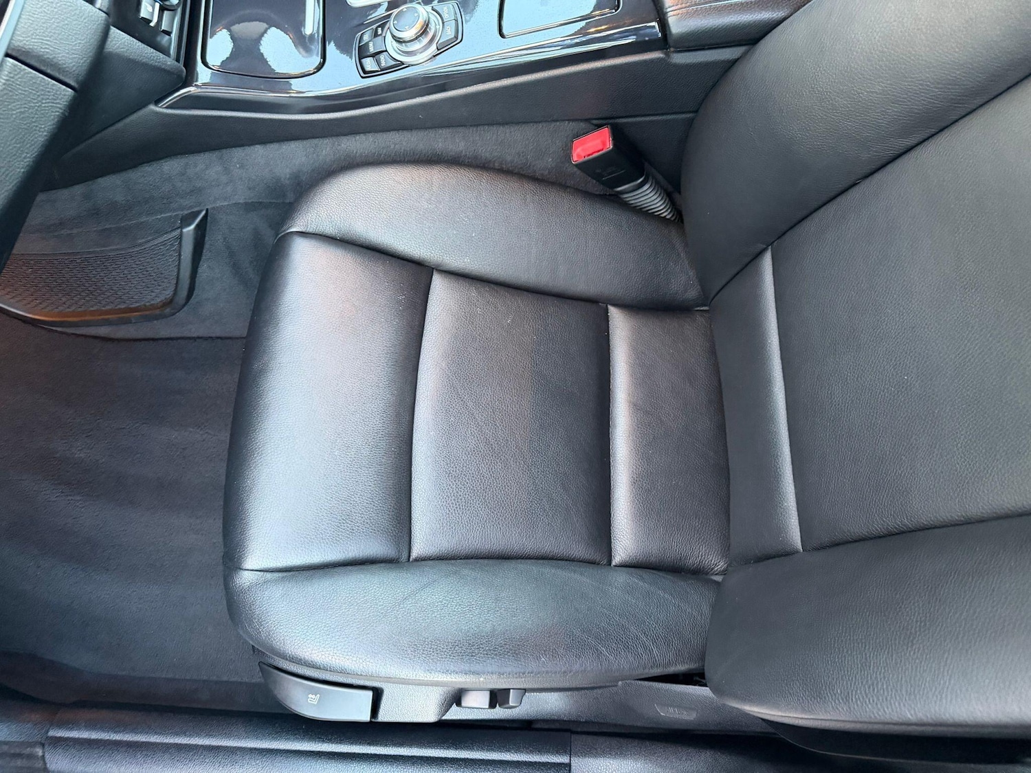 Used BMW 5 Series 2013 for sale - 76645095: Photo 28