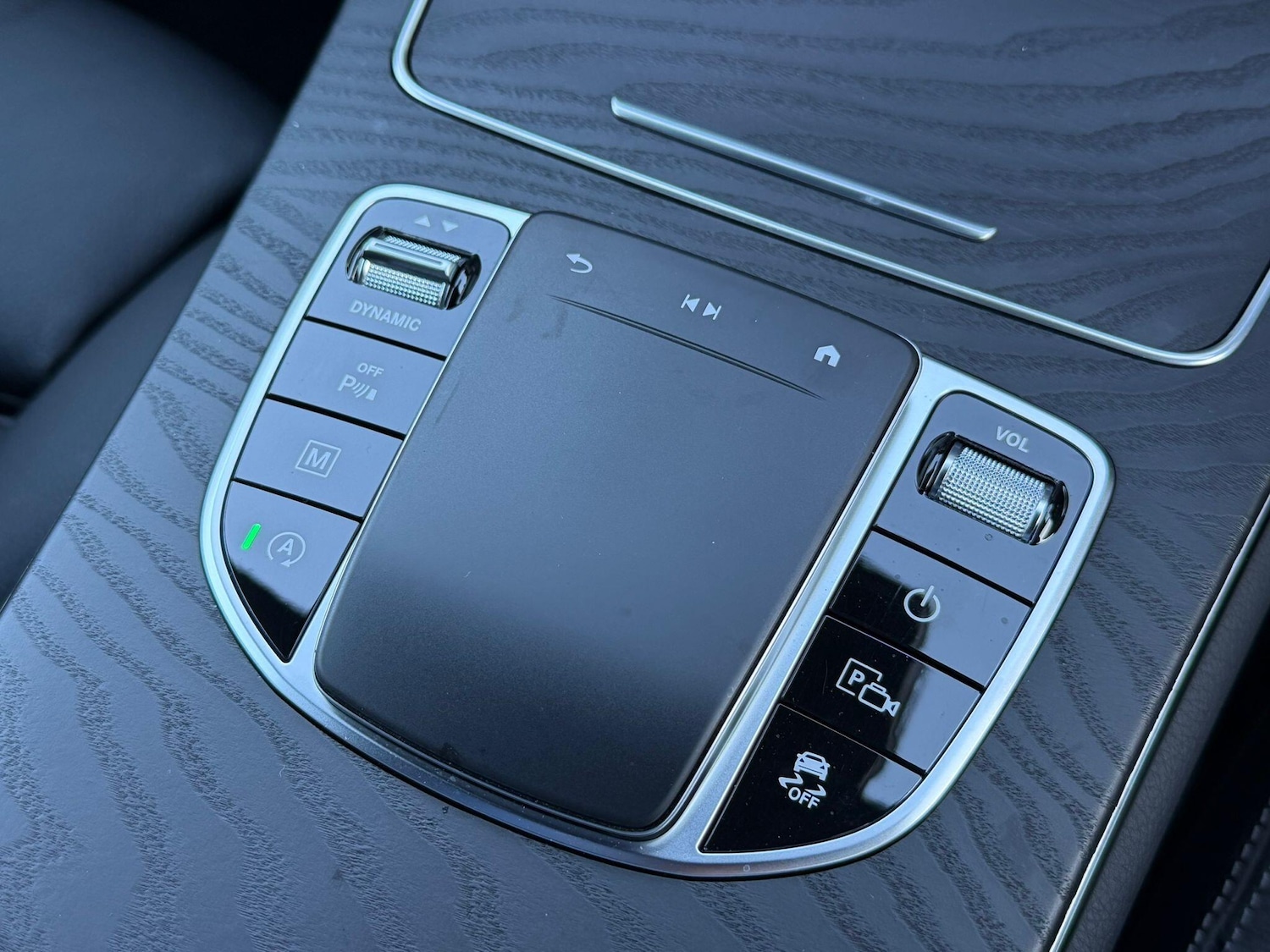 Used Mercedes-Benz GLC 2022 for sale - 76667126: Photo 11