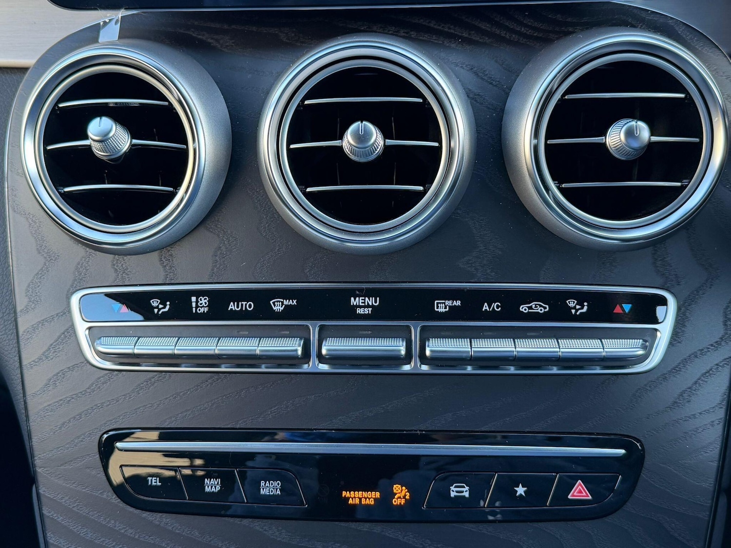 Used Mercedes-Benz GLC 2022 for sale - 76667126: Photo 14