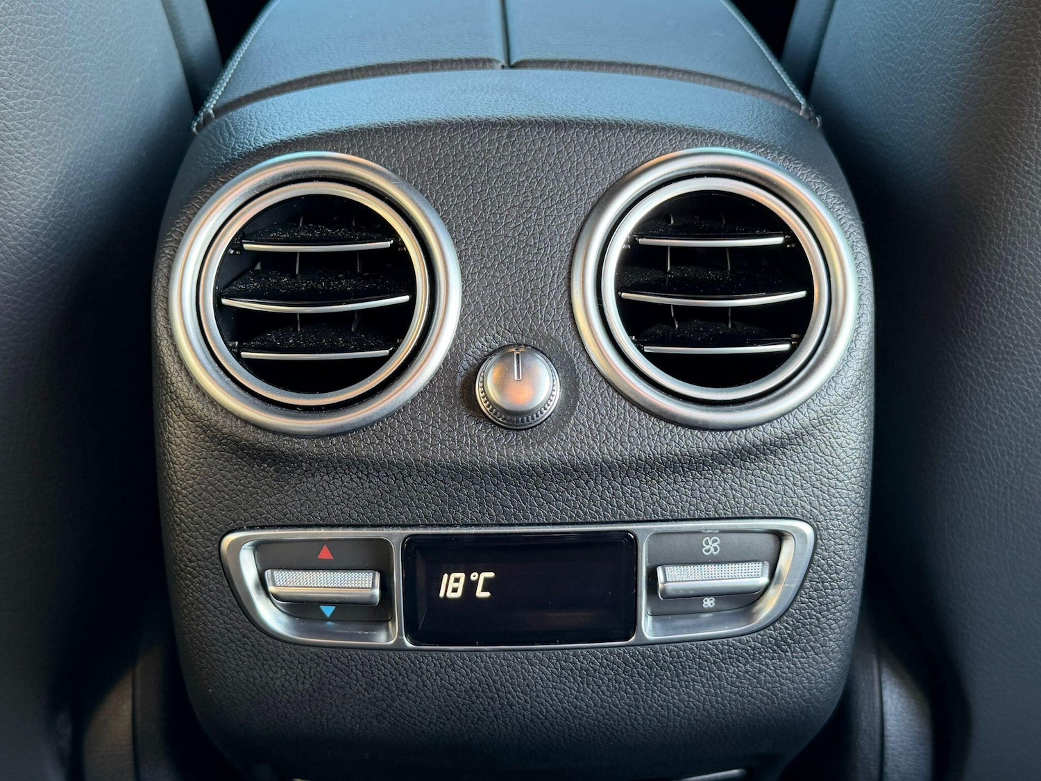 Used Mercedes-Benz GLC 2022 for sale - 76667126: Photo 15