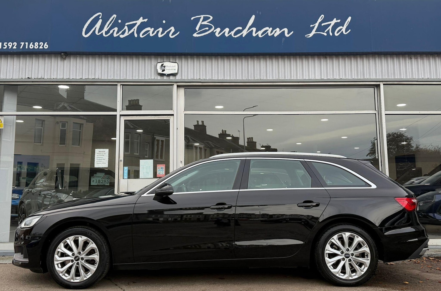 Used Audi A4 2022 for sale - 76647561: Photo 2