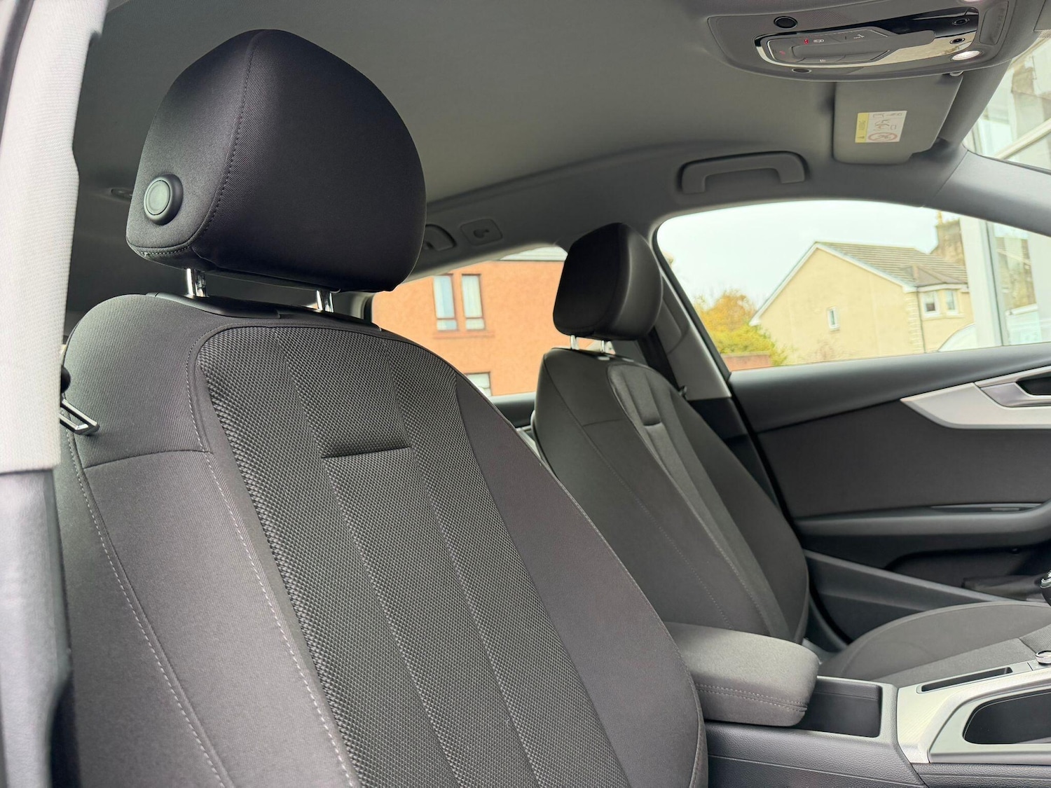 Used Audi A4 2022 for sale - 76647561: Photo 8