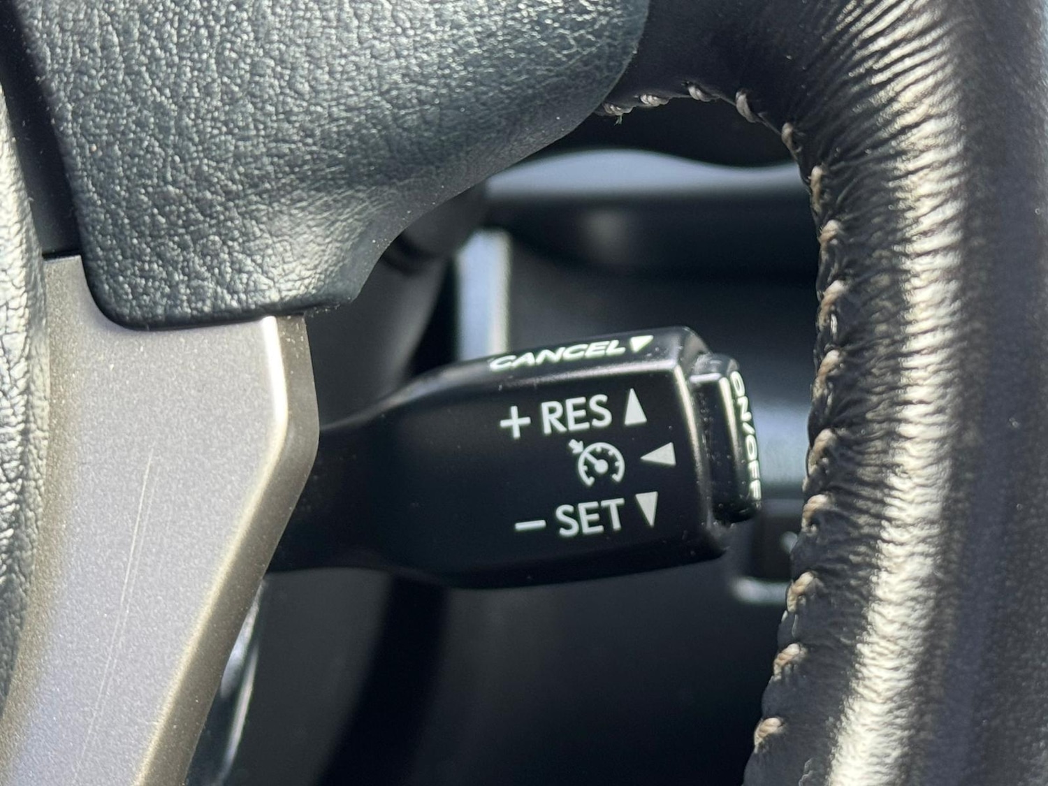 Used Lexus IS 2016 for sale - 77175262: Photo 12