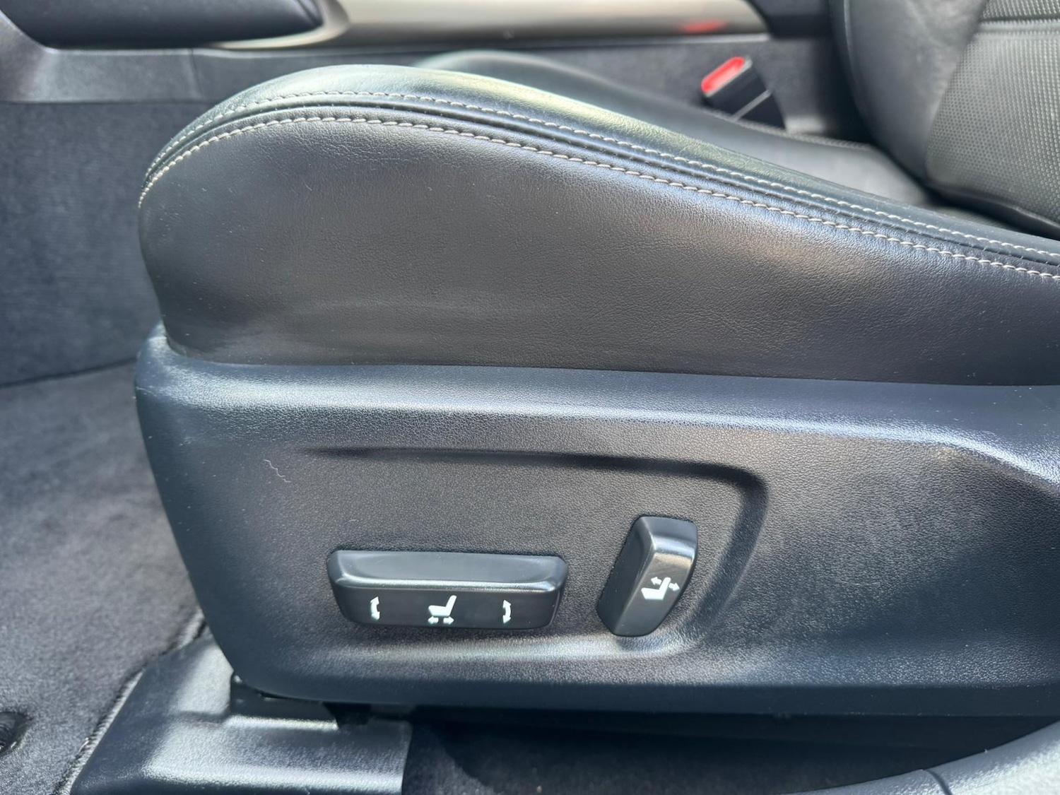 Used Lexus IS 2016 for sale - 77175262: Photo 14