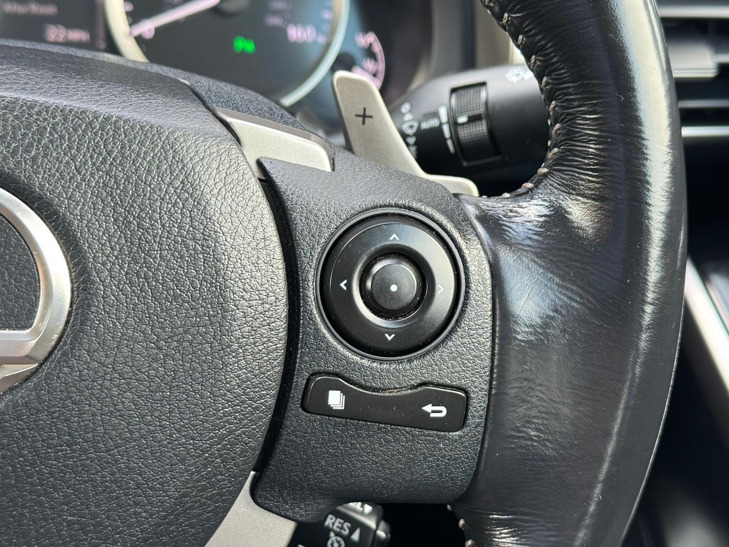 Used Lexus IS 2016 for sale - 77175262: Photo 17