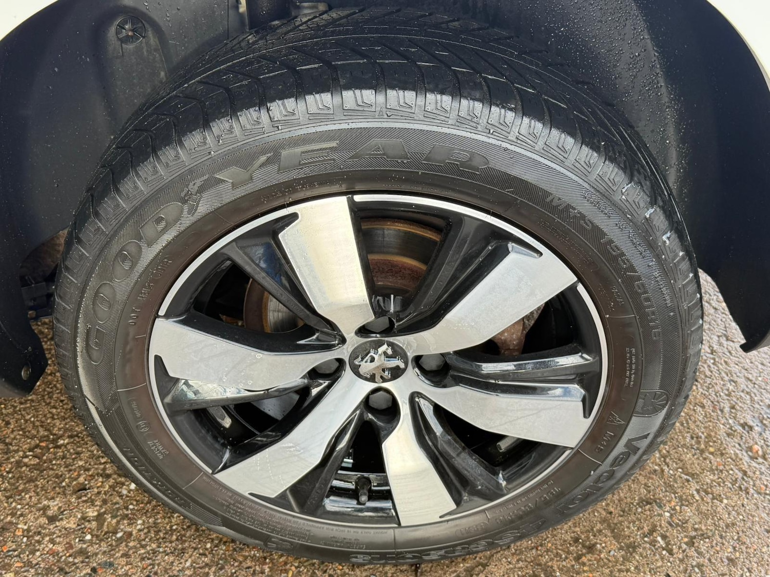 Used Peugeot 2008 for sale - 77190442: Photo 16