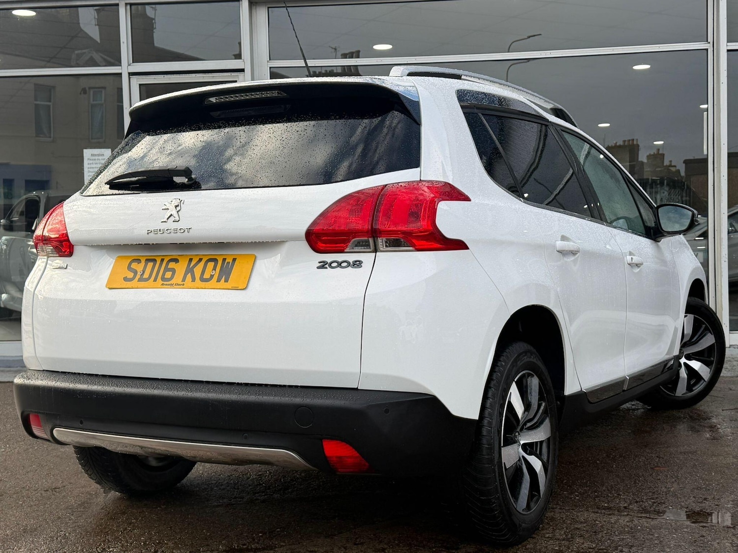 Used Peugeot 2008 for sale - 77190442: Photo 3