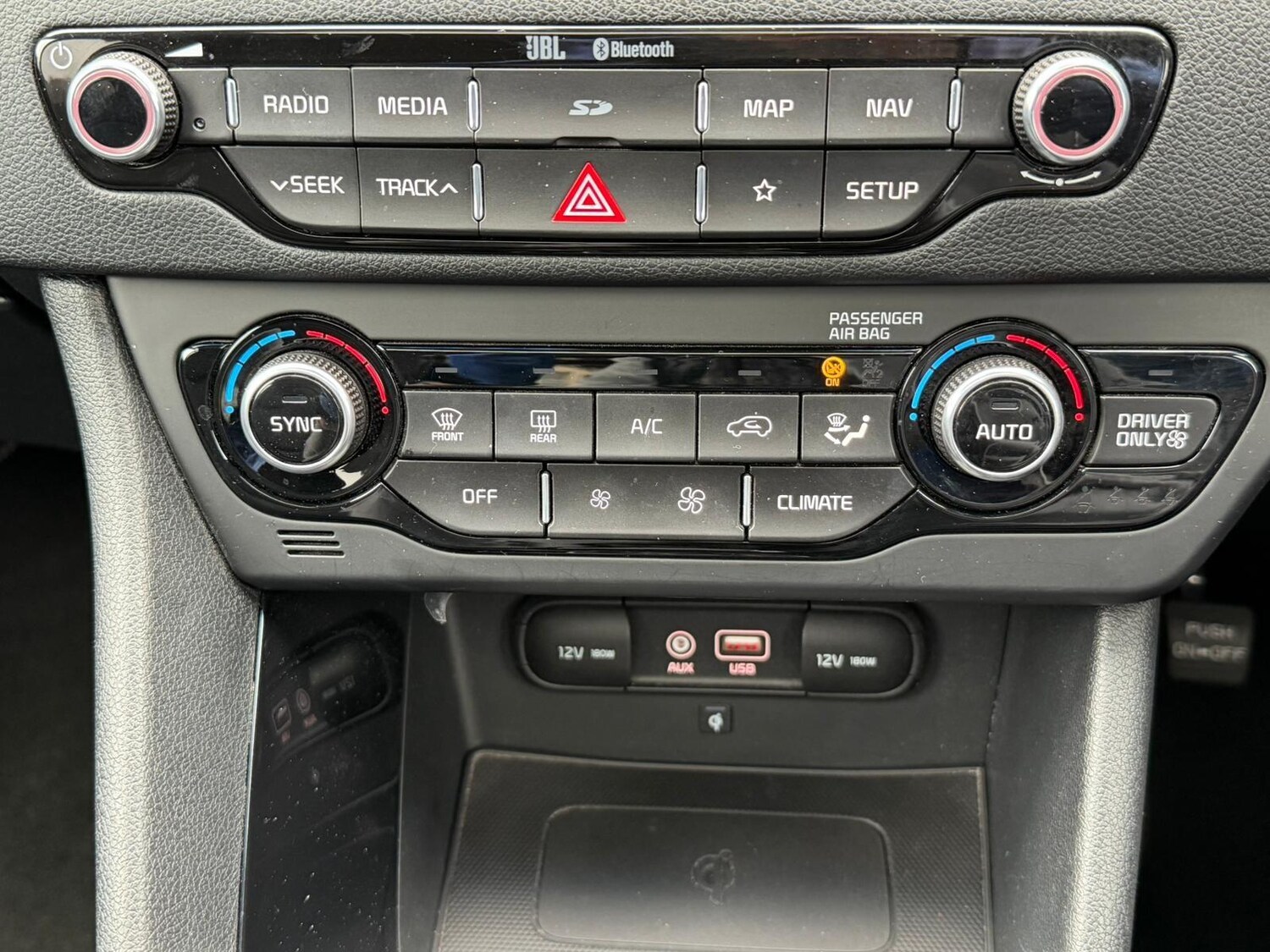 Used Kia Niro 2018 for sale - 76647557: Photo 24