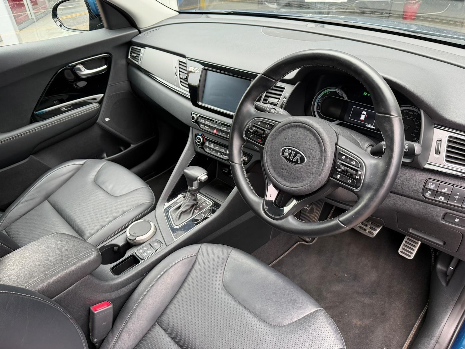 Used Kia Niro 2018 for sale - 76647557: Photo 5