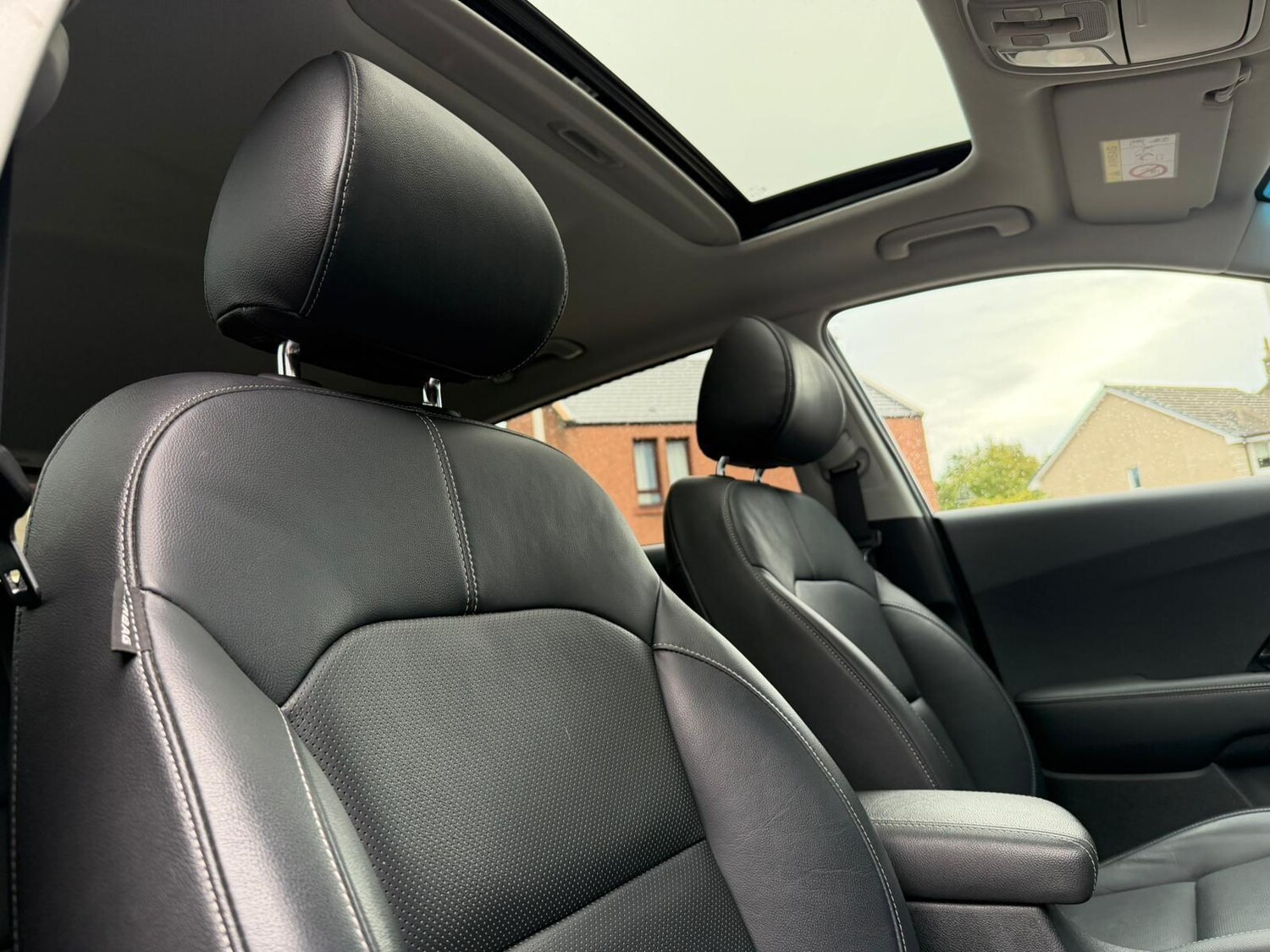 Used Kia Niro 2018 for sale - 76647557: Photo 8