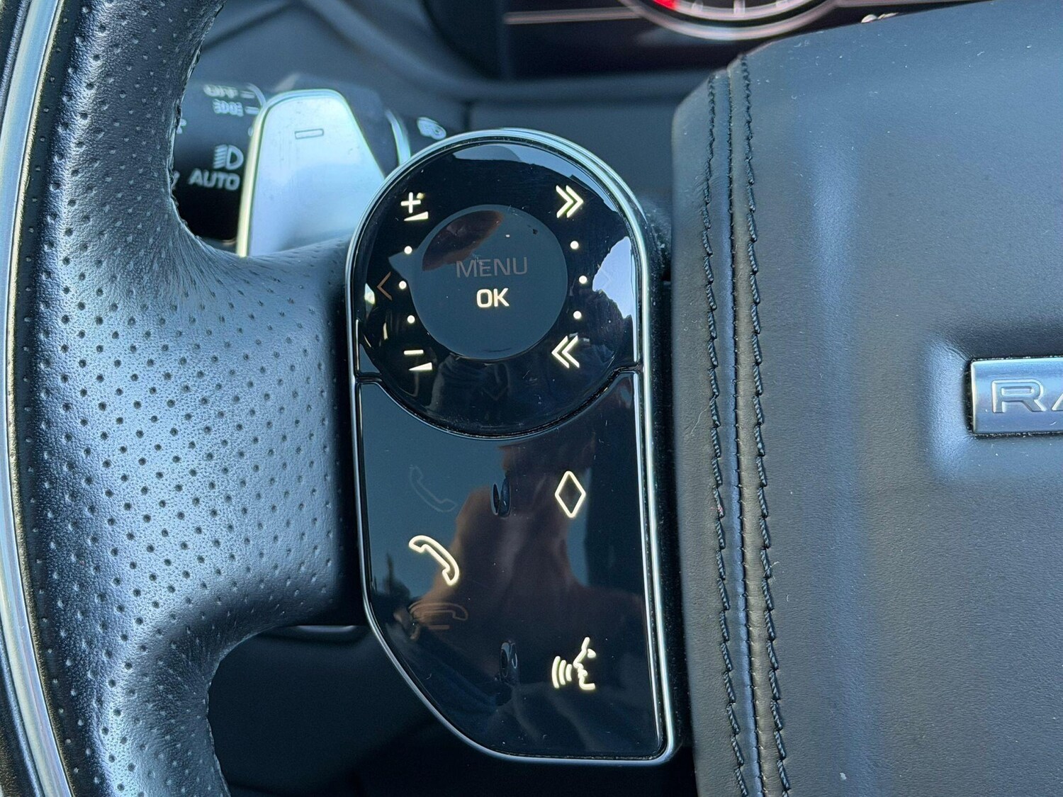 Used Land Rover Range Rover Velar 2019 for sale - 76647487: Photo 15