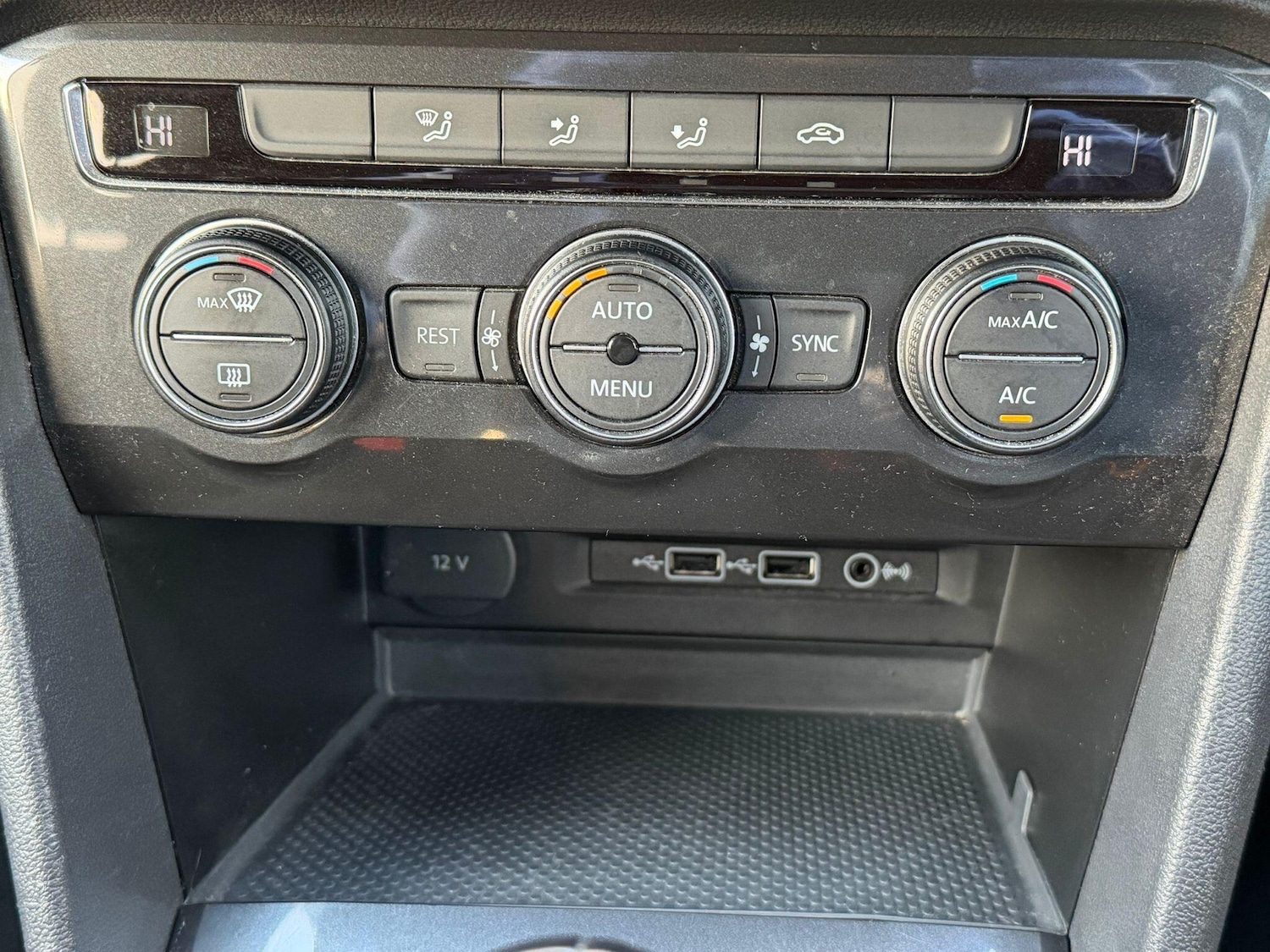 Used Volkswagen Tiguan Allspace 2018 for sale - 76714439: Photo 28