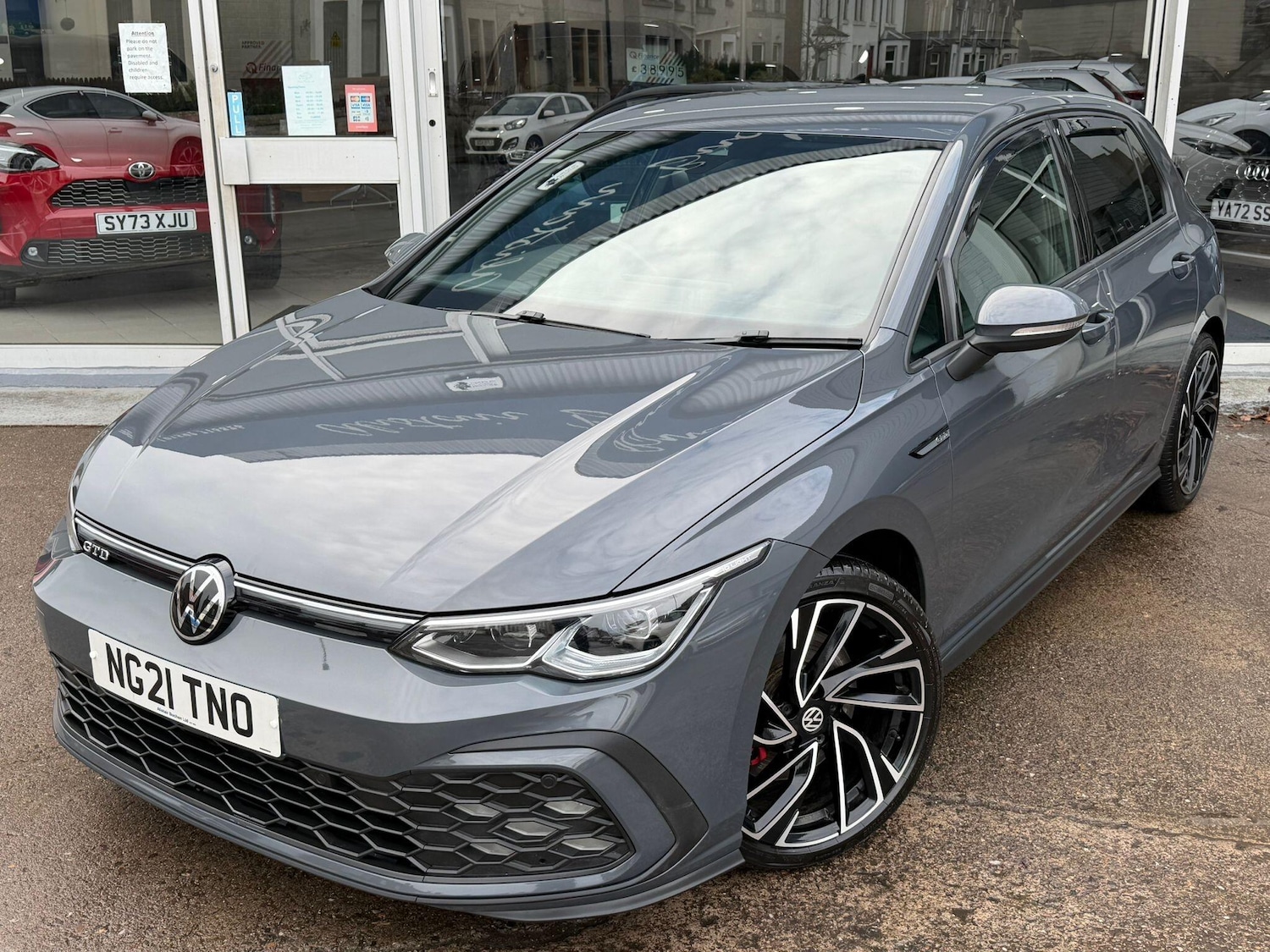 Used Volkswagen Golf for sale - 77737567: Photo 4