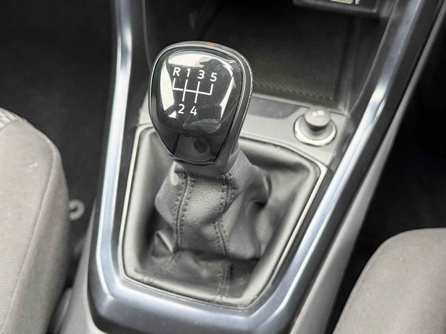 Used Volkswagen T-Cross 2020 for sale - 76993436: Photo 6