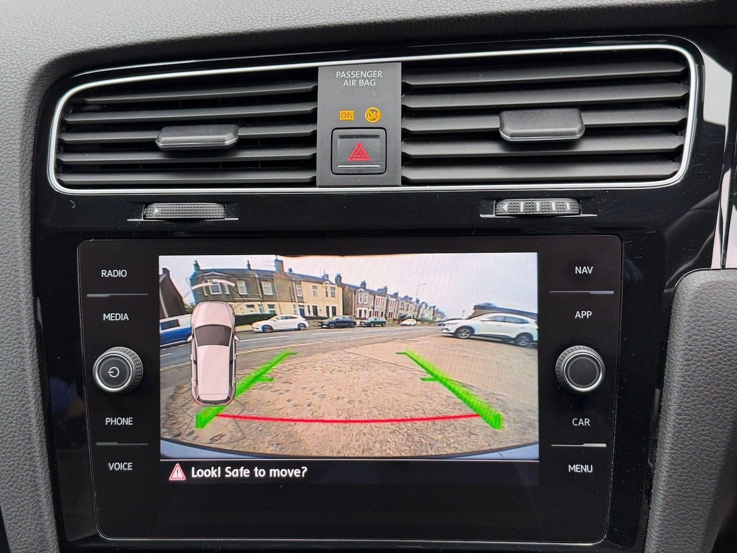 Used Volkswagen Golf 2018 for sale - 76647528: Photo 18