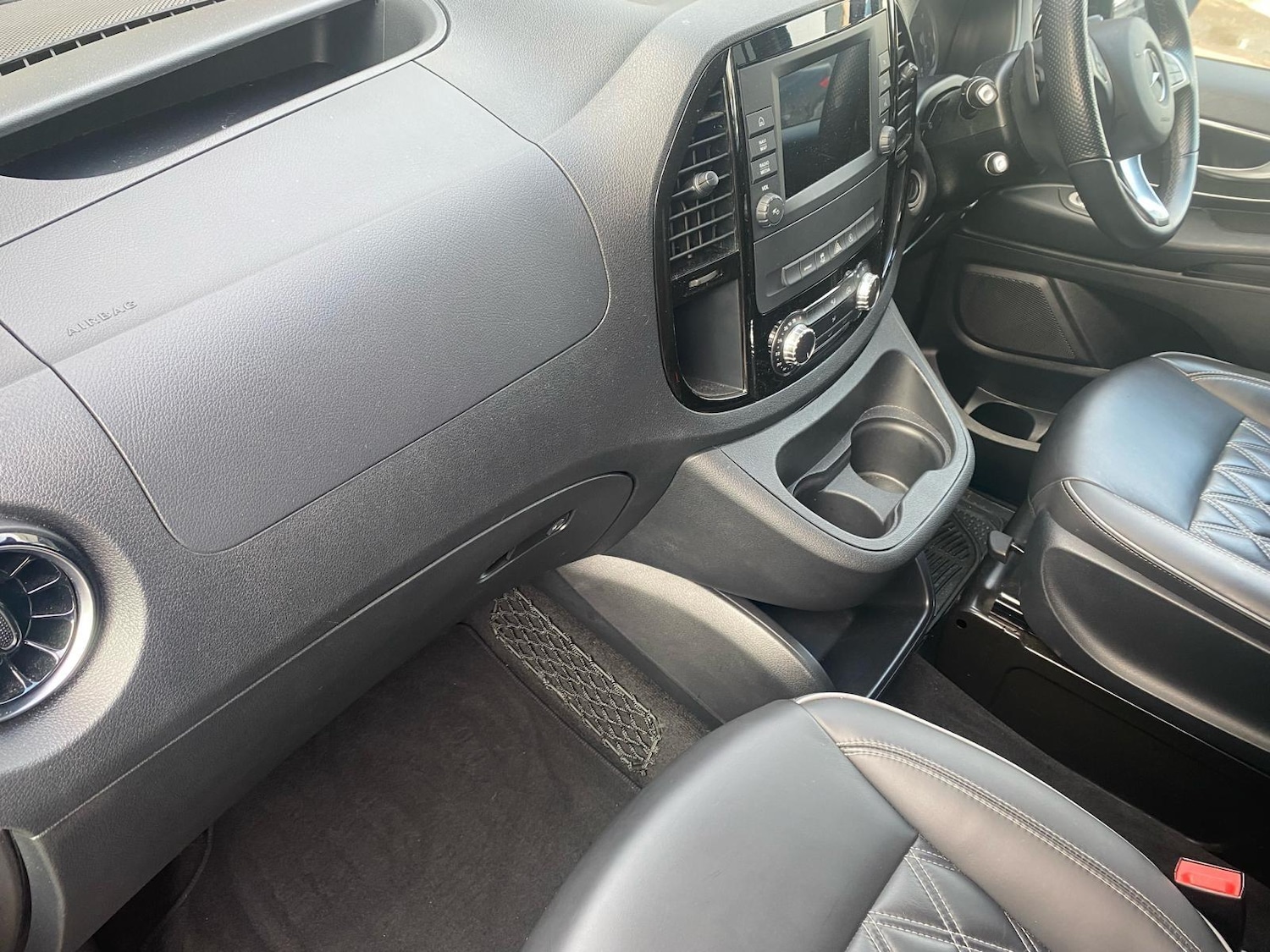 Used Mercedes-Benz Vito 2022 for sale - 76647625: Photo 8