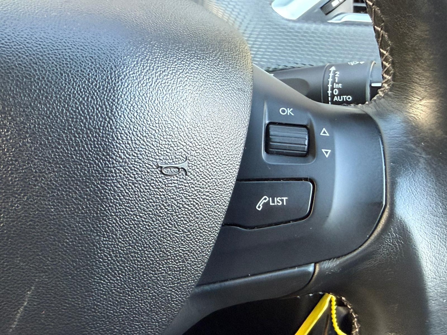 Used Peugeot 2008 2014 for sale - 76780637: Photo 13