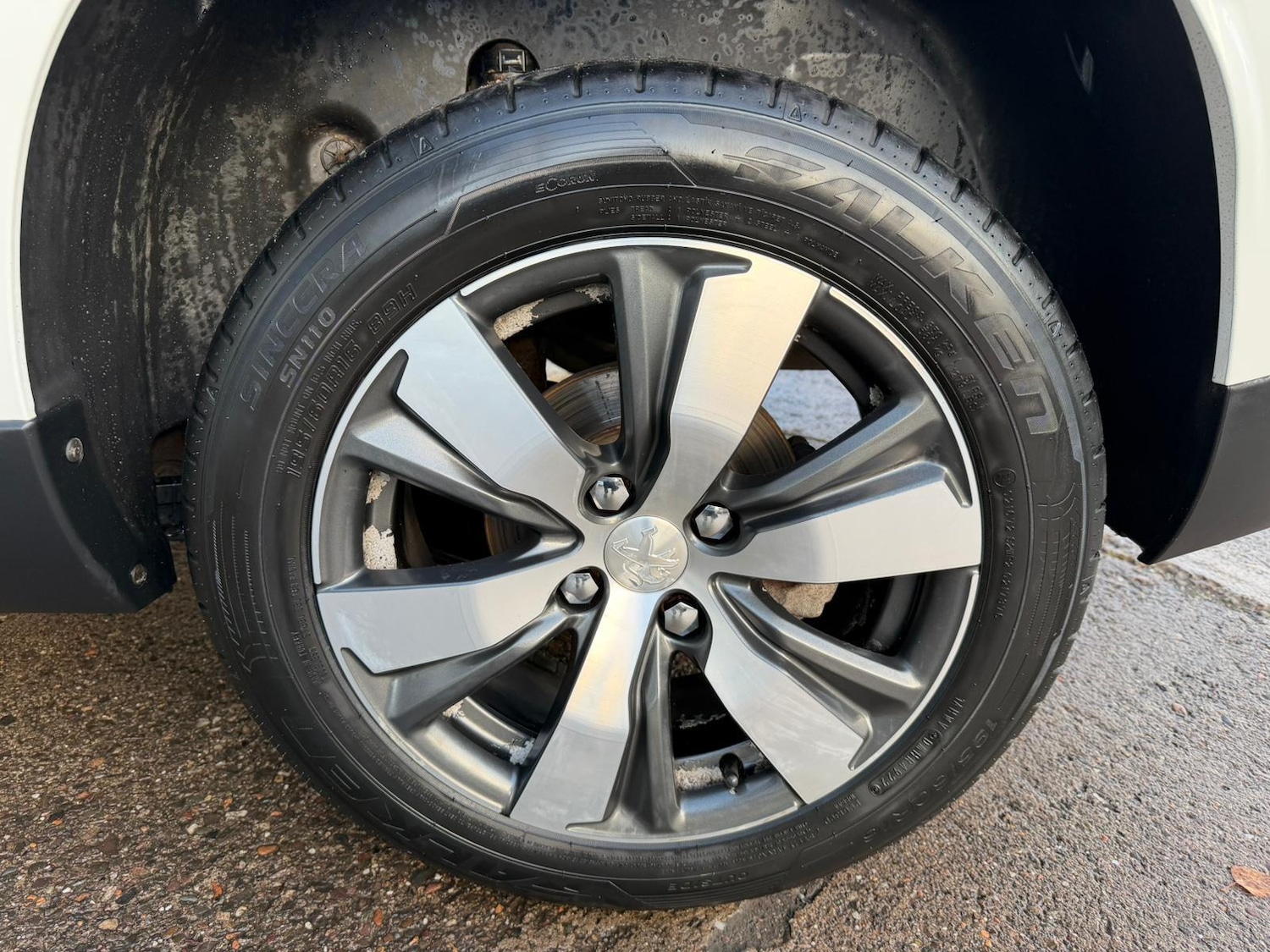 Used Peugeot 2008 2014 for sale - 76780637: Photo 15