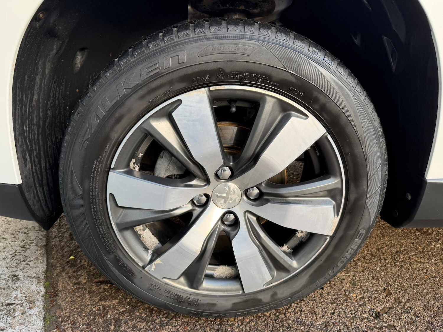 Used Peugeot 2008 2014 for sale - 76780637: Photo 17