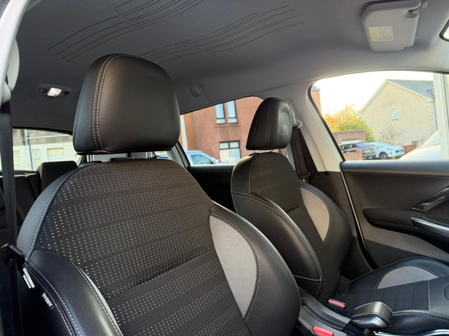 Used Peugeot 2008 2014 for sale - 76780637: Photo 8