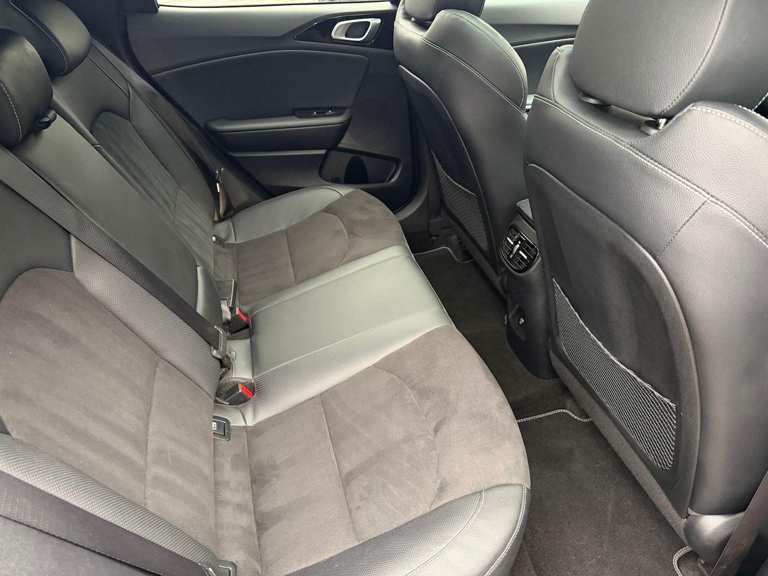 Used Kia XCeed 2023 for sale - 76647473: Photo 10