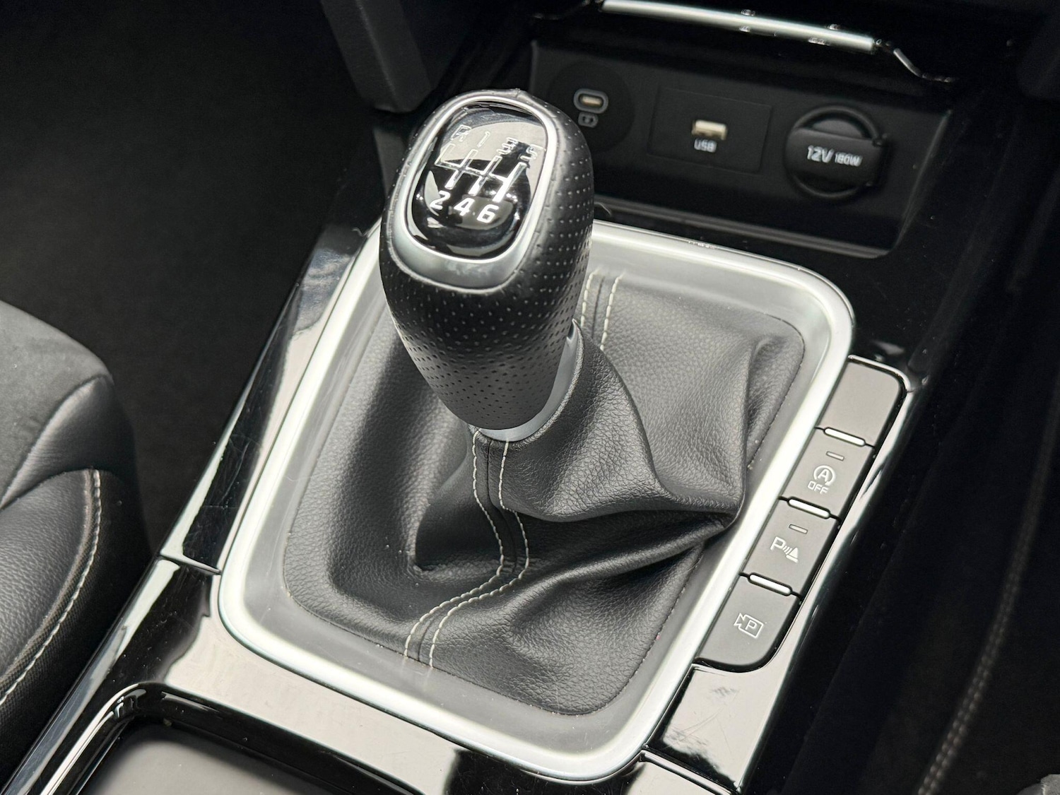 Used Kia XCeed 2023 for sale - 76647473: Photo 5