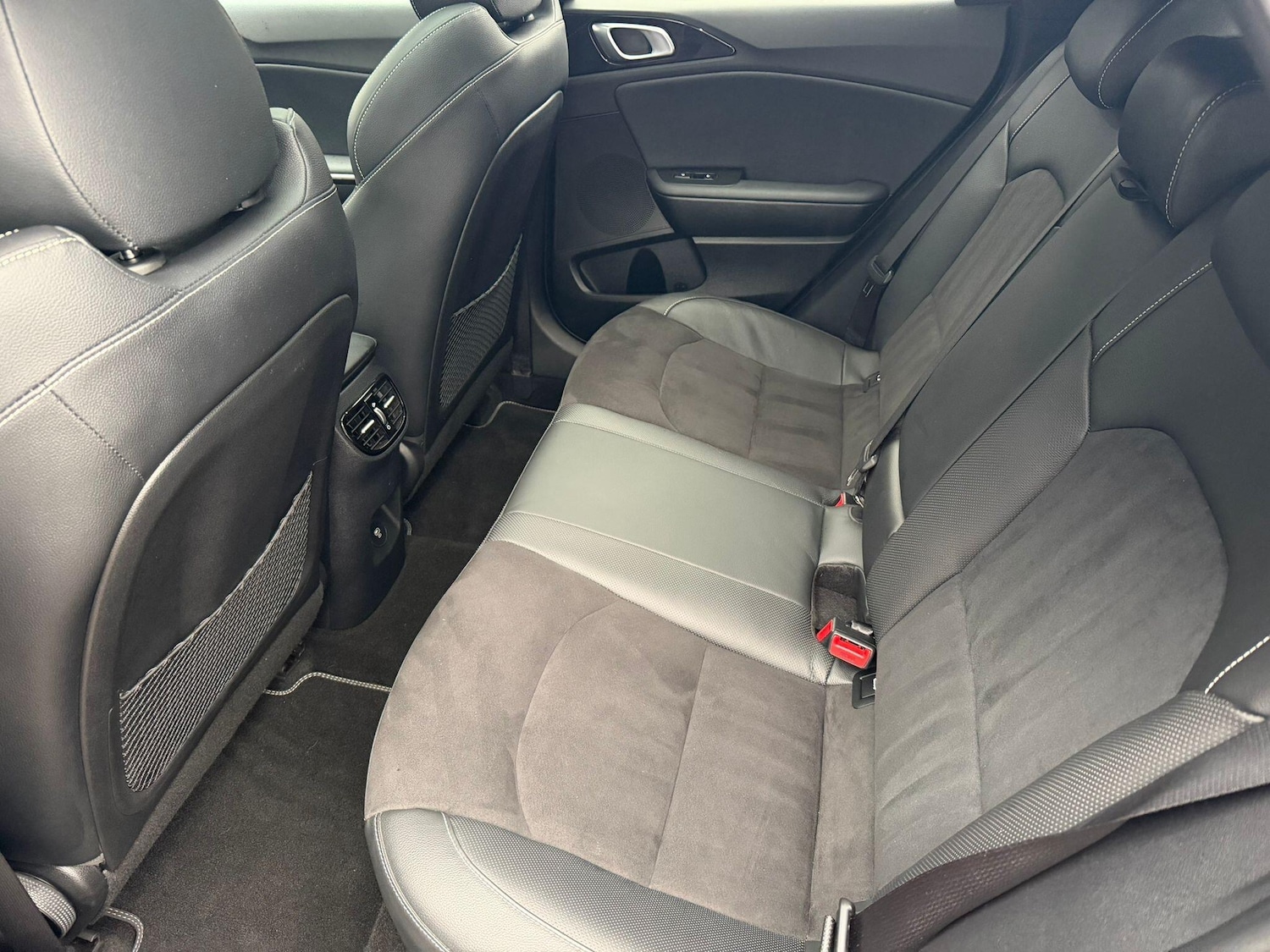 Used Kia XCeed 2023 for sale - 76647473: Photo 9