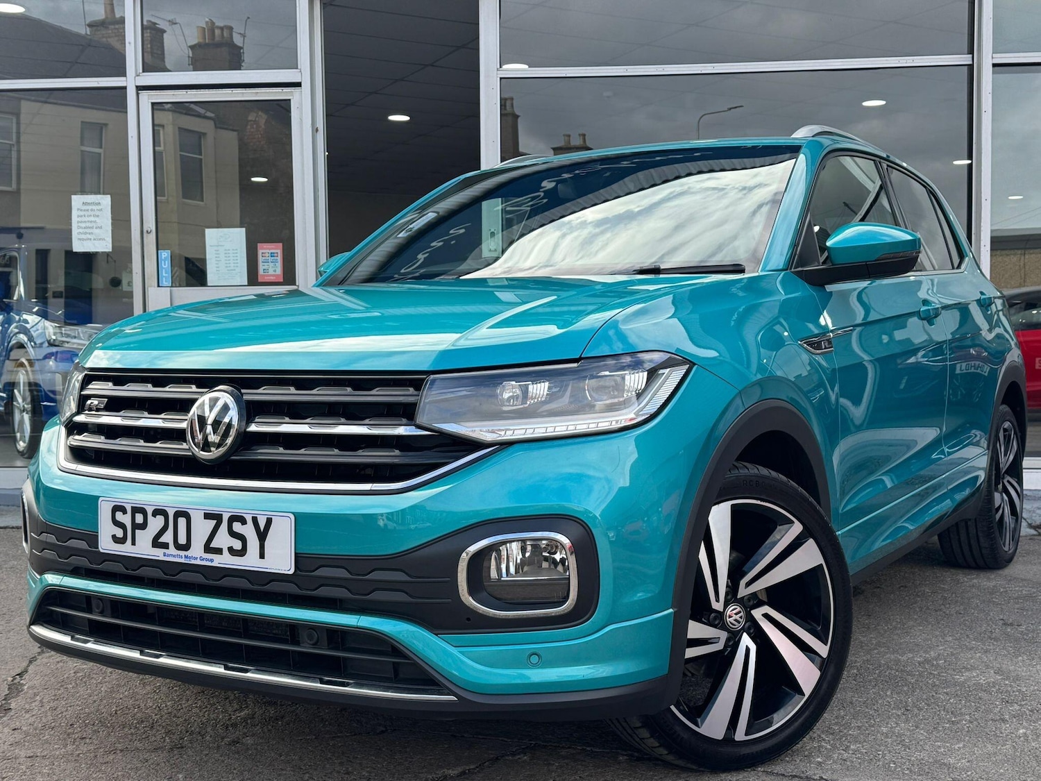 Used Volkswagen T-Cross 2020 for sale - 76647601: Photo 1