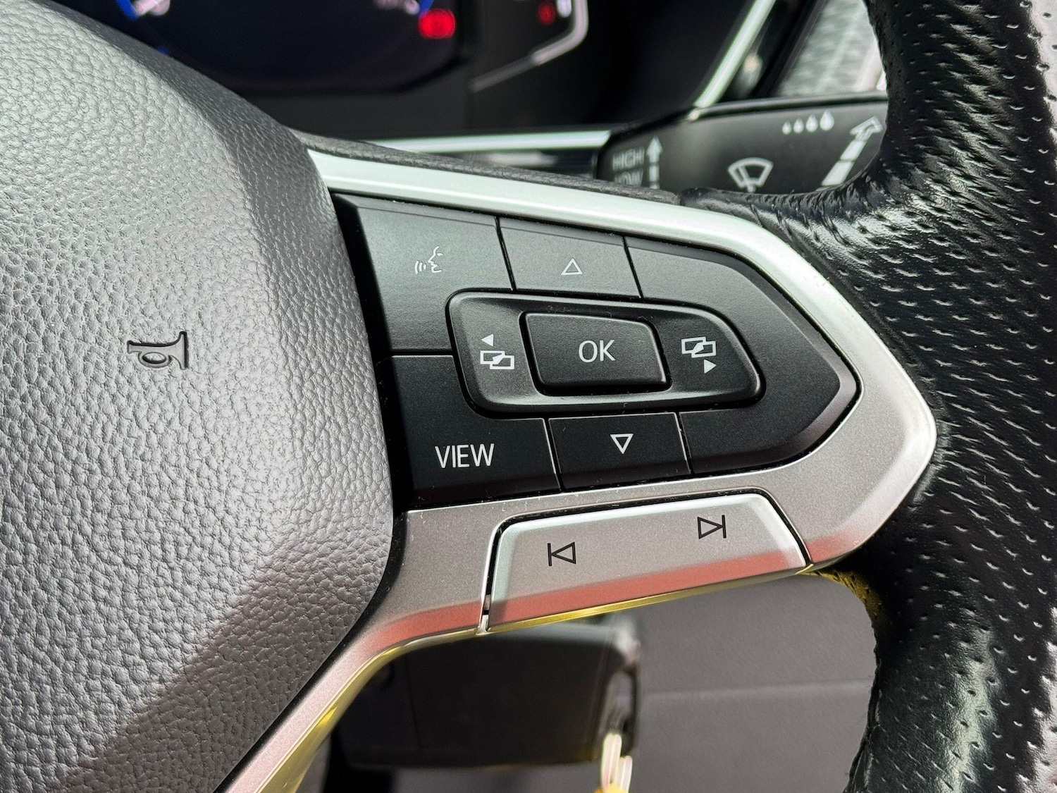 Used Volkswagen T-Cross 2020 for sale - 76647601: Photo 13