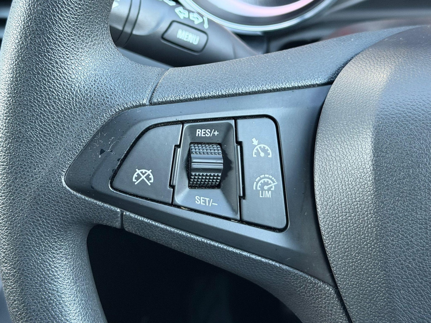 Used Vauxhall Astra 2016 for sale - 77074589: Photo 13