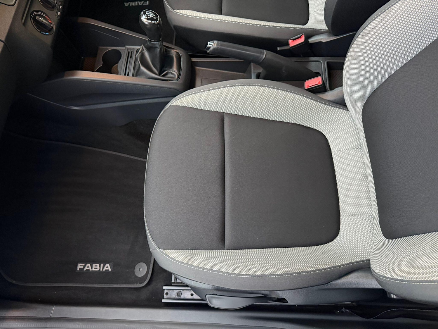 Used Skoda Fabia 2018 for sale - 76658124: Photo 27