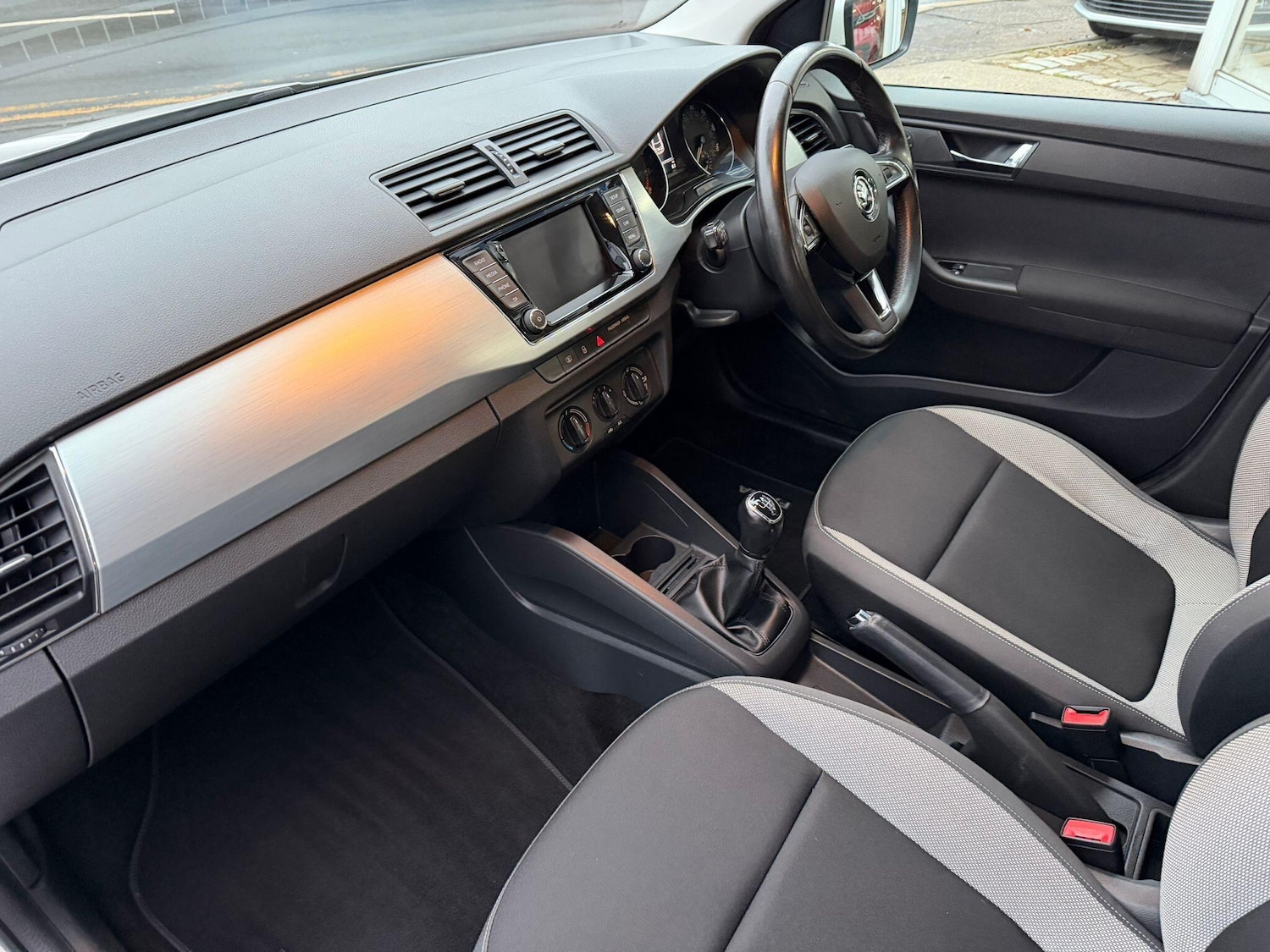 Used Skoda Fabia 2018 for sale - 76658124: Photo 8