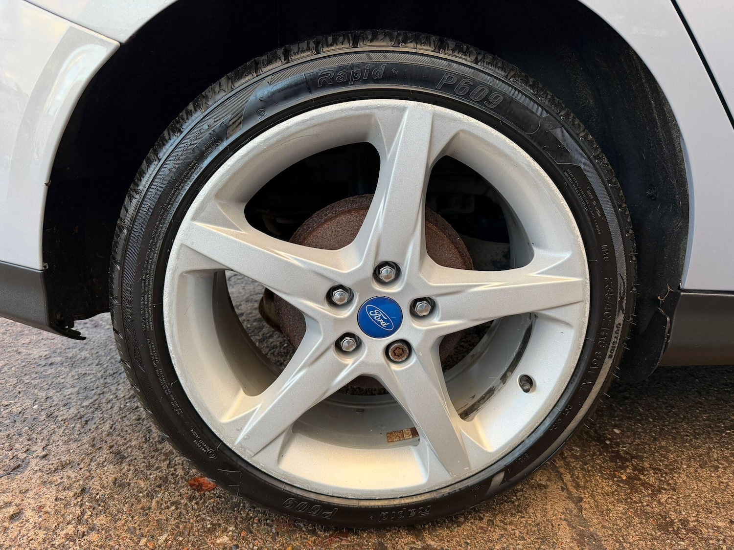 Used Ford Focus 2013 for sale - 76644854: Photo 18