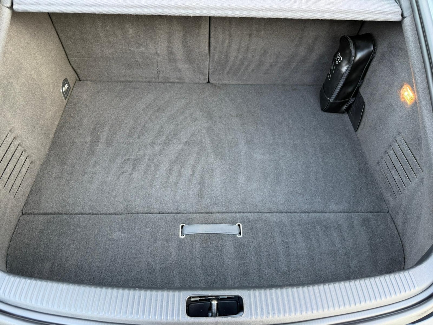 Used Audi TT 2012 for sale - 76899412: Photo 21