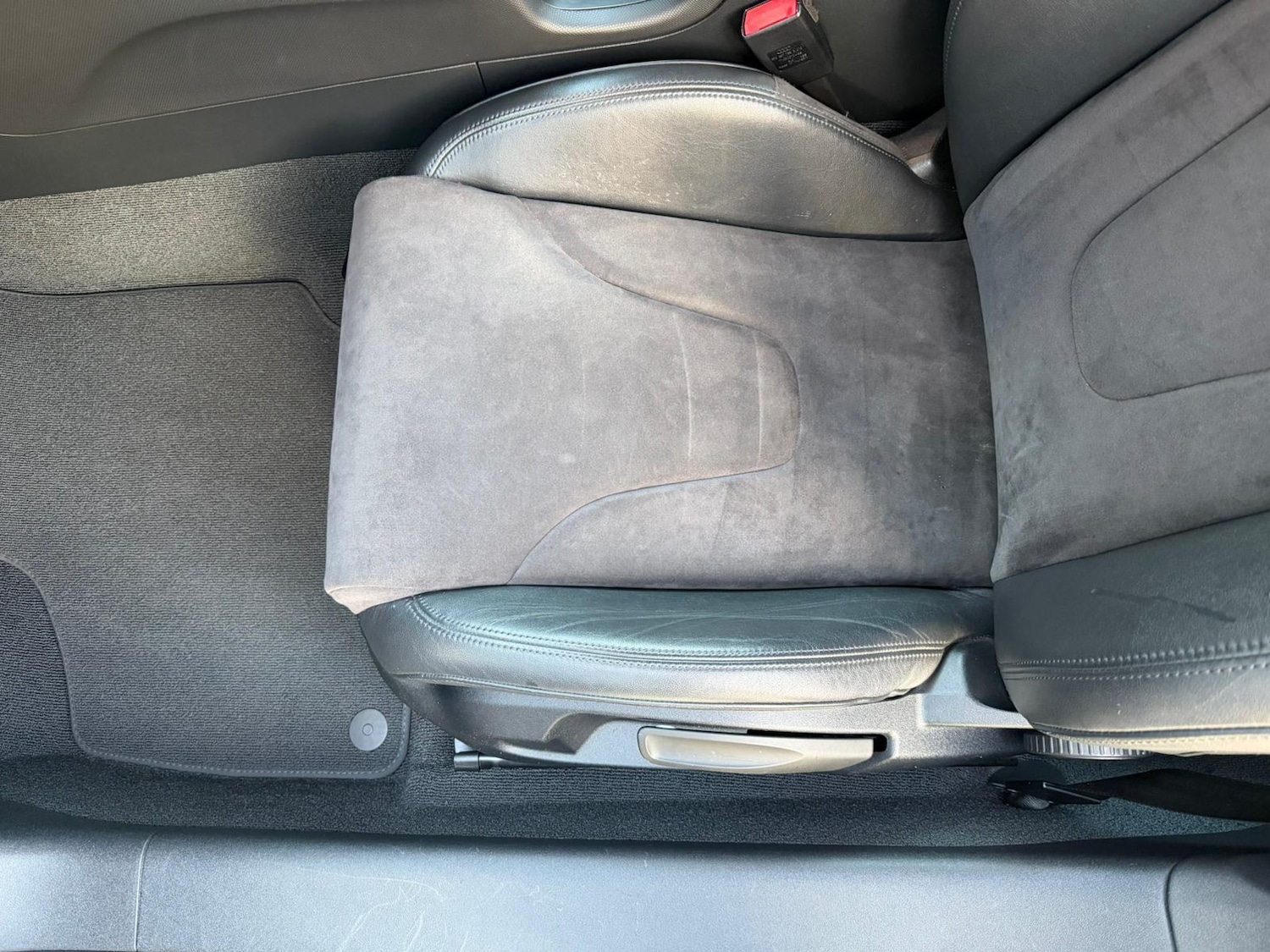 Used Audi TT 2012 for sale - 76899412: Photo 23