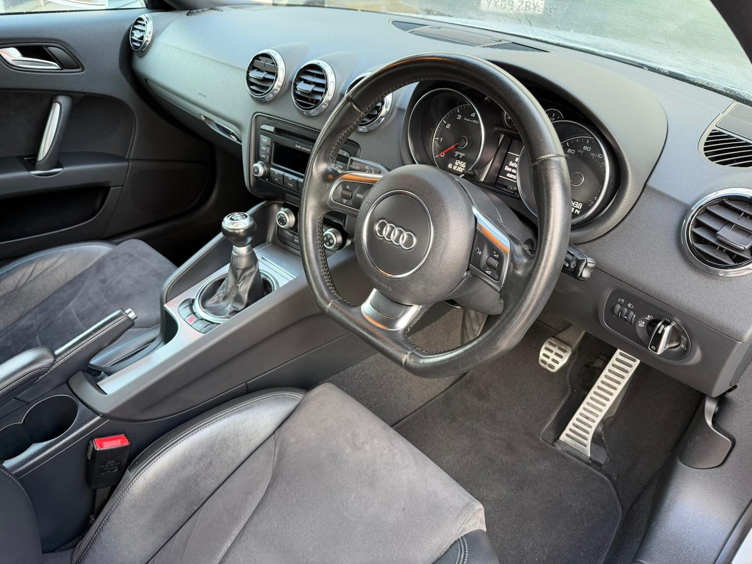 Used Audi TT 2012 for sale - 76899412: Photo 4
