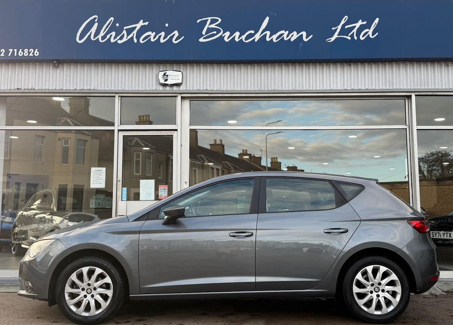 Used SEAT Leon 2014 for sale - 76647610: Photo 2