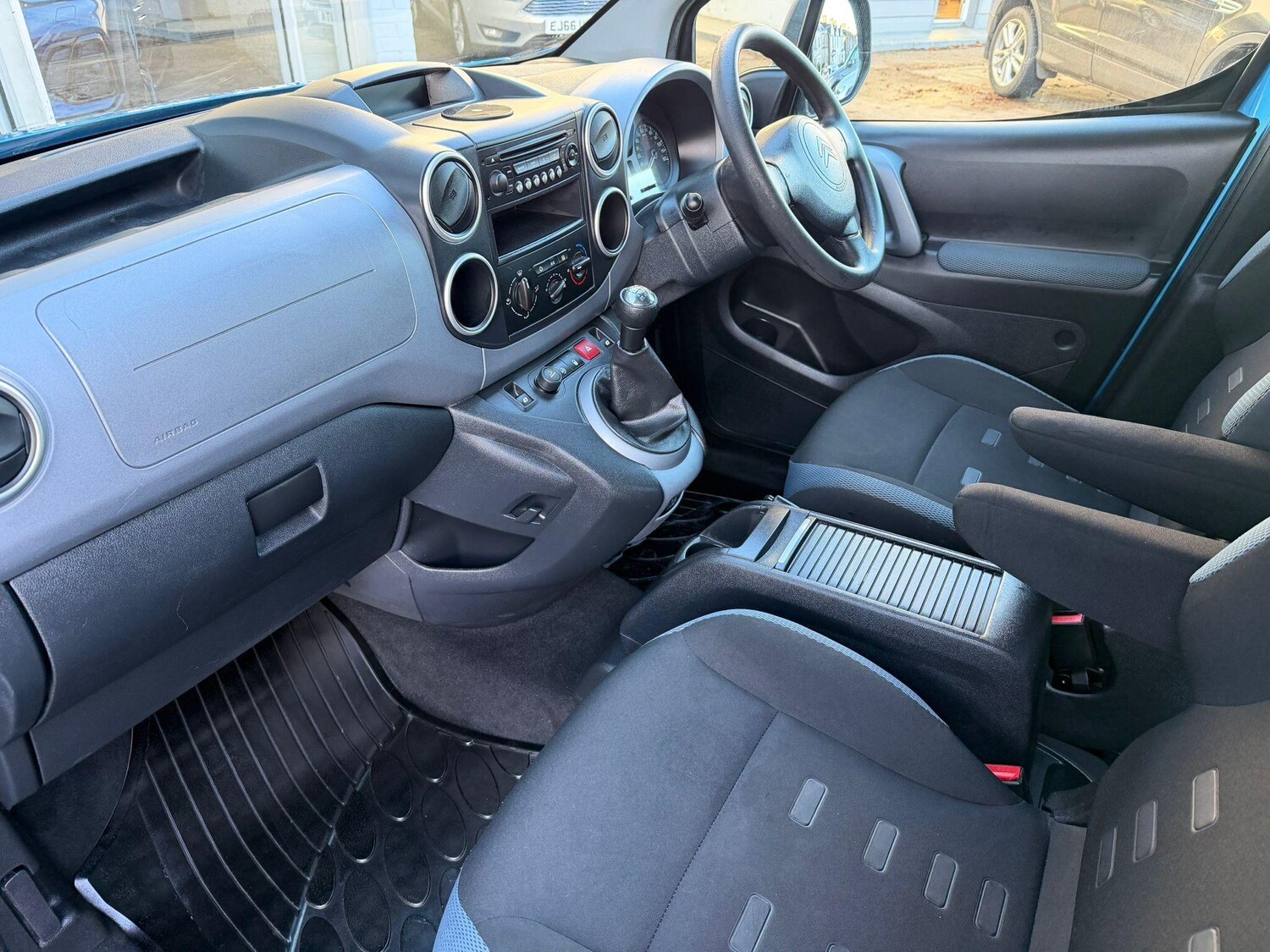 Used Citroen Berlingo Multispace 2011 for sale - 76647455: Photo 7