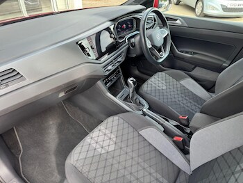 Used Volkswagen Polo 2023 for sale - 76647534: Photo