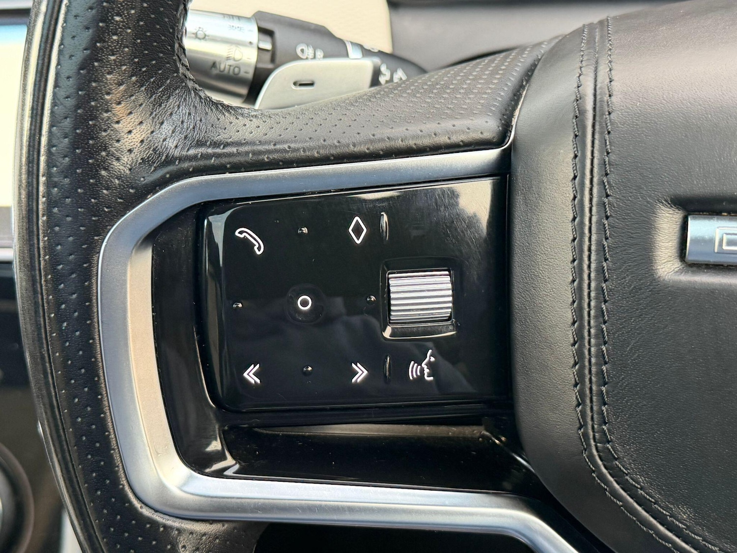 Used Land Rover Discovery Sport 2021 for sale - 76801932: Photo 16