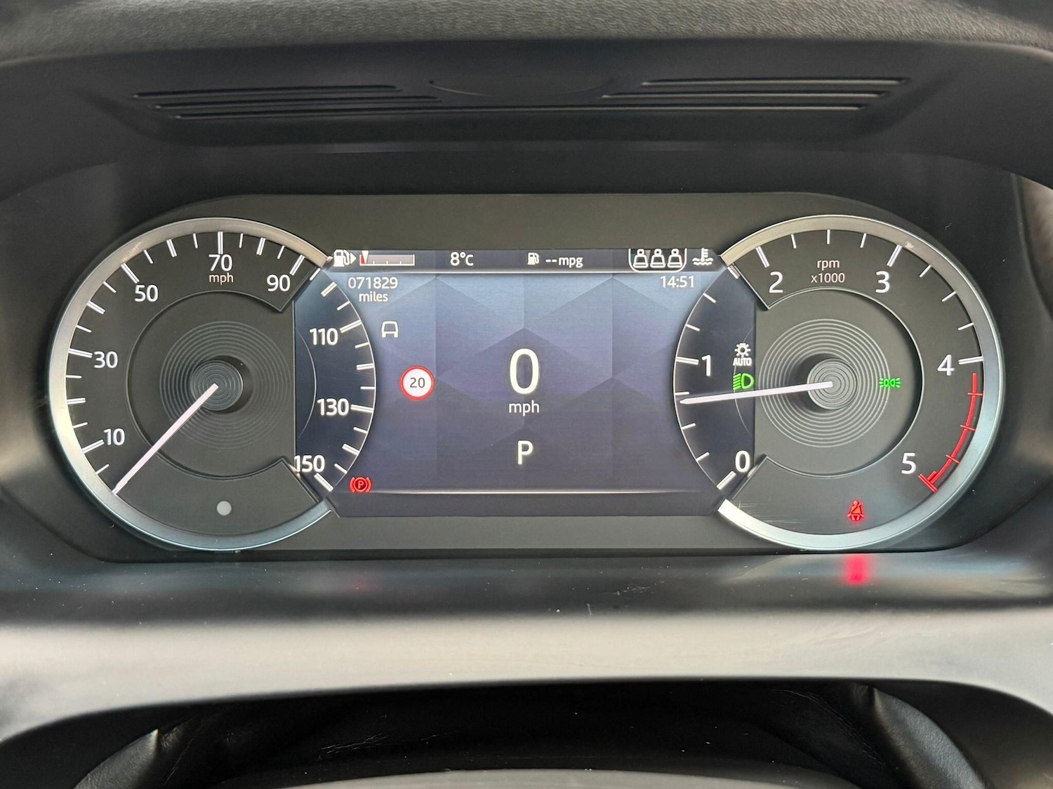 Used Land Rover Discovery Sport 2021 for sale - 76801932: Photo 23